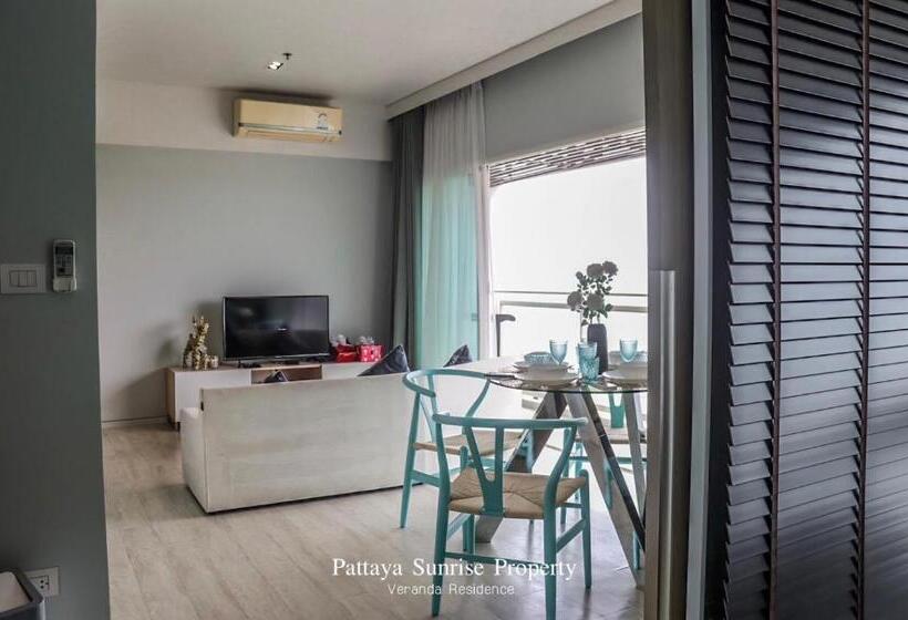 Veranda Residences Pattaya By Phung