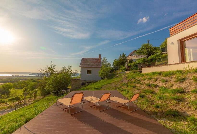 Villa Kőhegy Zamárdi By Bltn