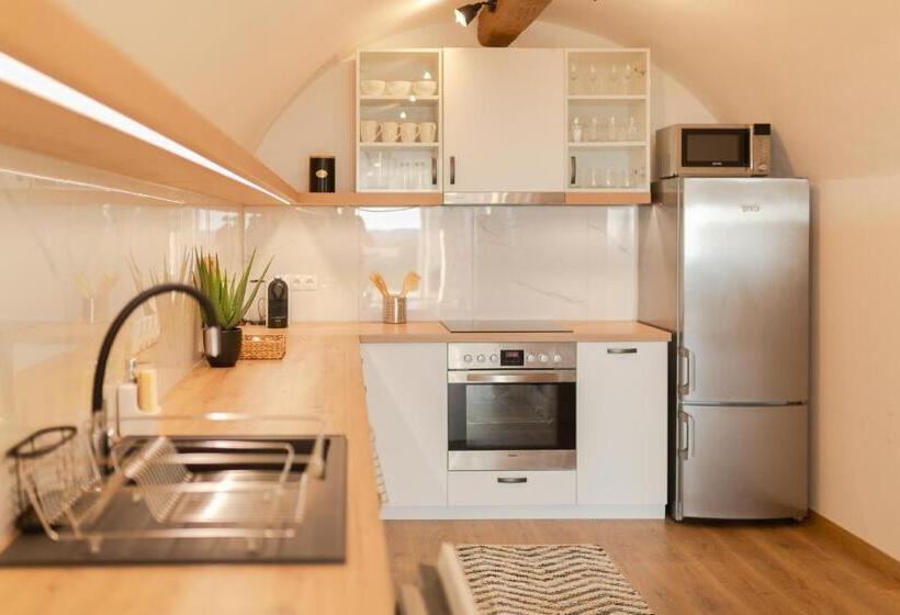 Villa Kőhegy Zamárdi By Bltn