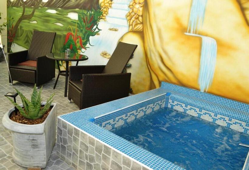 مسافرخانه El Relax