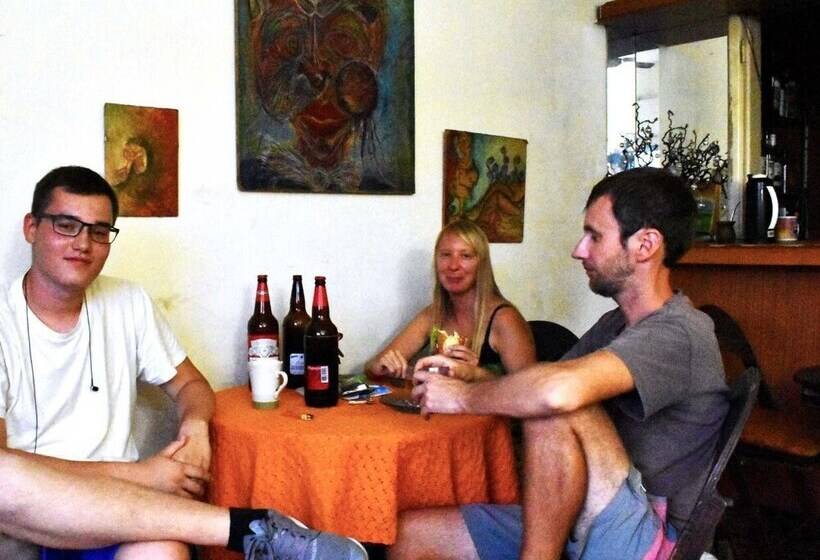 Hostel Joven Casa Reggae
