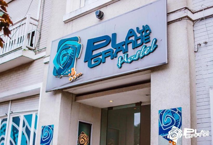 Hostel Playa Grande Suites