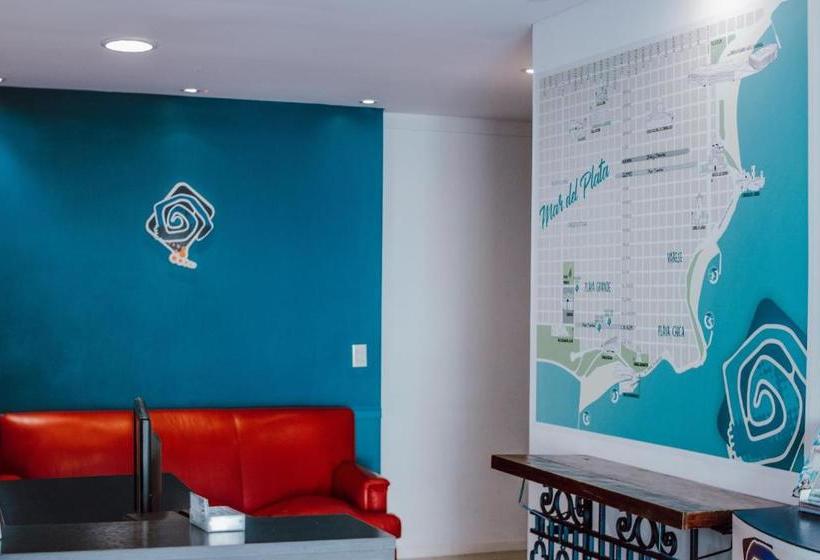 Hostel Playa Grande Suites