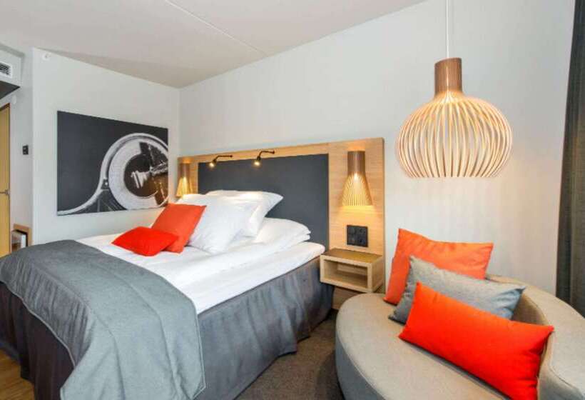 Clarion Hotel The Edge