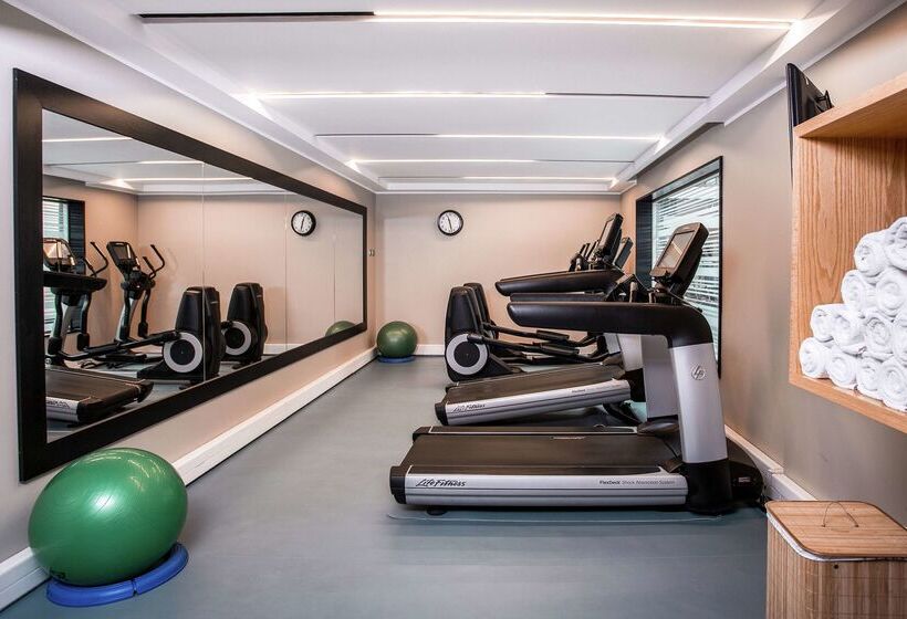 Doubletree By Hilton Hotel Santiago   Vitacura