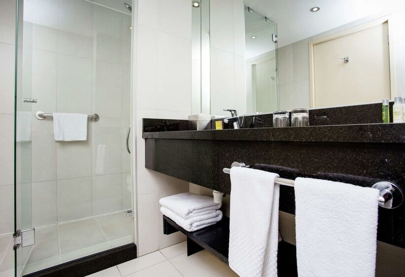 Doubletree By Hilton Hotel Santiago   Vitacura