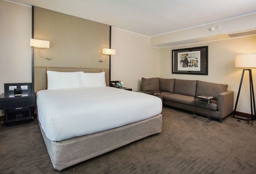 Doubletree By Hilton Hotel Santiago   Vitacura