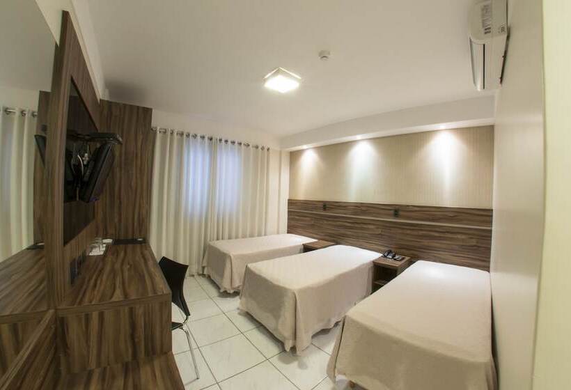 בית מלון כפרי Estoril