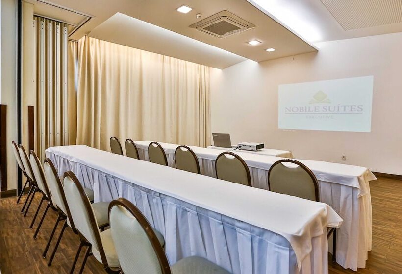 בית מלון כפרי Flat Beach Class Executive