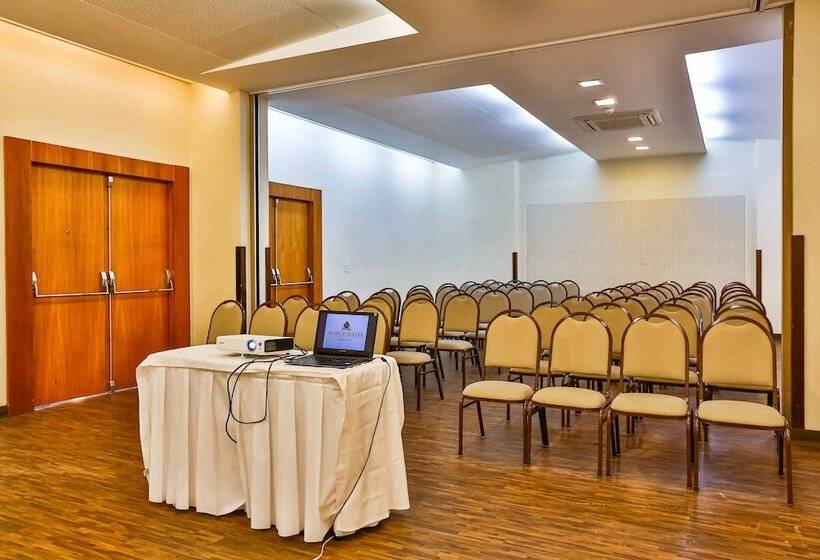 בית מלון כפרי Flat Beach Class Executive