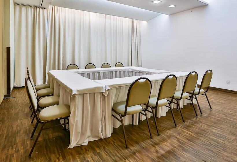 בית מלון כפרי Flat Beach Class Executive