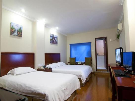 Отель Greentree Alliance Jiangsu Yangzhou Yangtze River Middle Road Jingyi