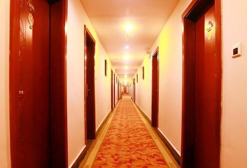 Hotel Greentree Inn Jinan Bus Terminal Station Express