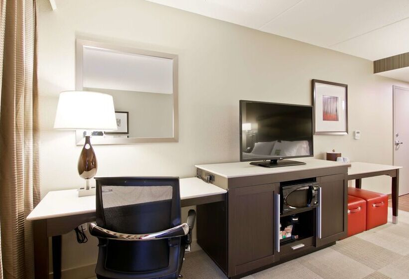 فندق Hampton Inn & Suites By Hilton Toronto Markham