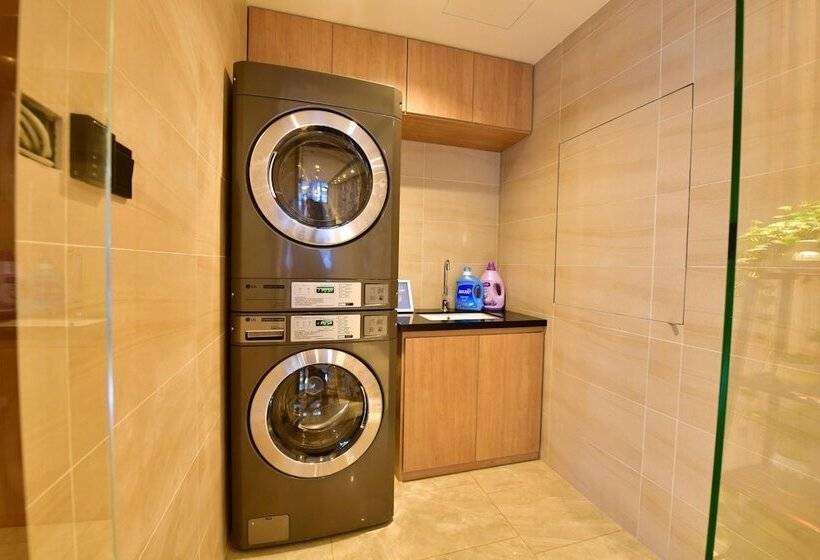 Hotel Hanting Express Beijing Workers  Stadium