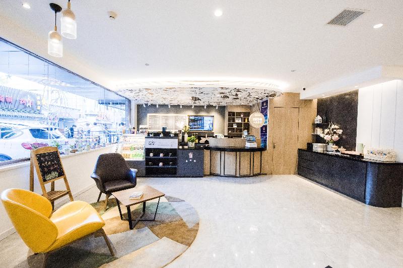 Hotel Hanting Express Beijing Workers  Stadium