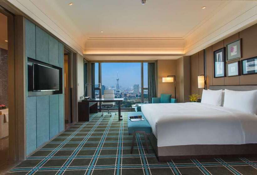 Отель Hilton Changzhou