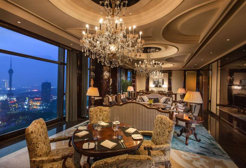 Отель Hilton Changzhou