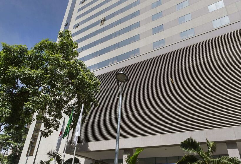 Отель Suite Queen Deluxe Bh