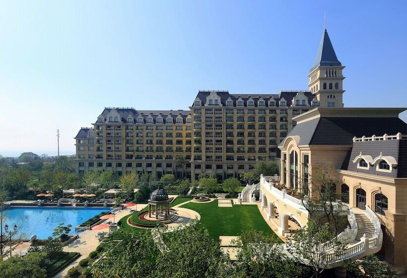 酒店 Hilton Qingdao Golden Beach