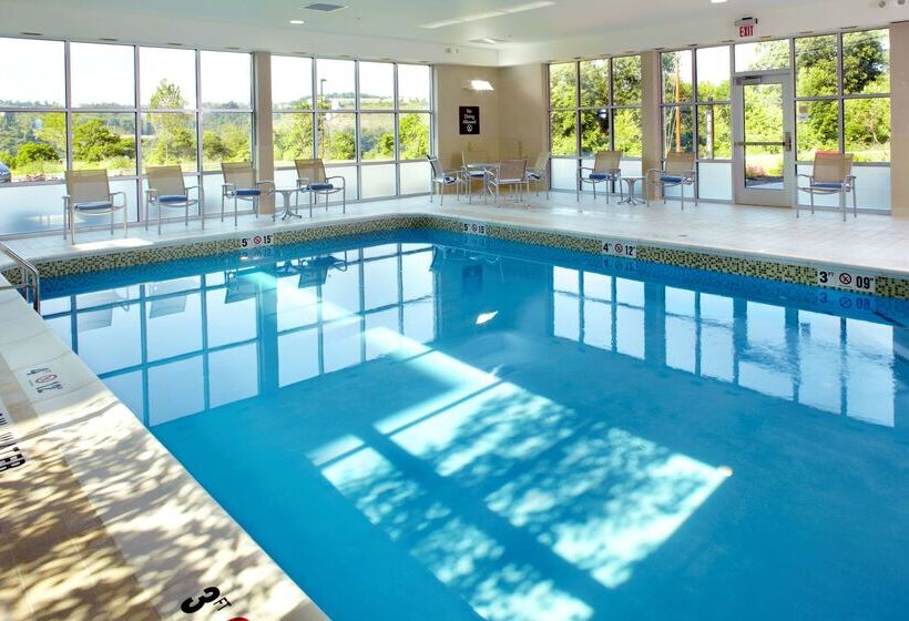 בית מלון כפרי Homewood Suites Pittsburgh Airport