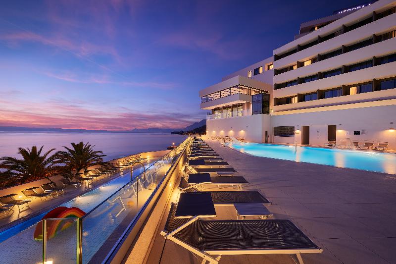 فندق Medora Auri Family Beach Resort