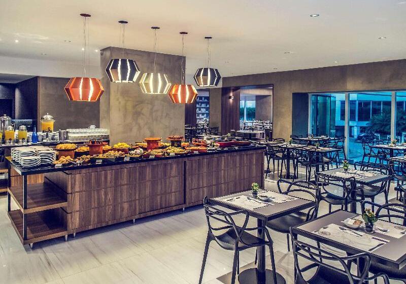 בית מלון כפרי Mercure Uberlandia Plaza Shopping