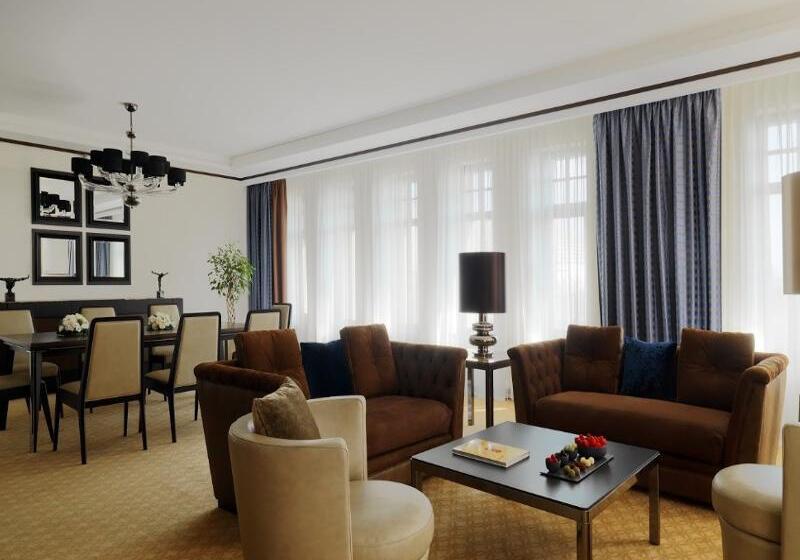 호텔 Novosibirsk Marriott