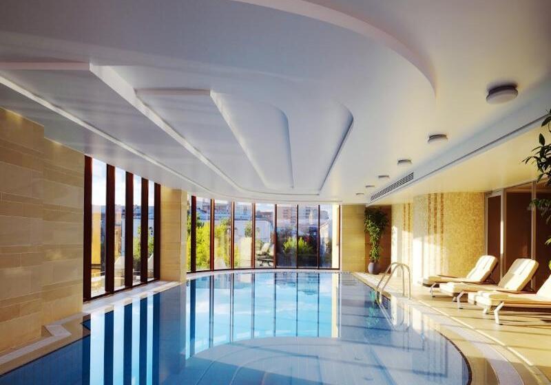 호텔 Novosibirsk Marriott