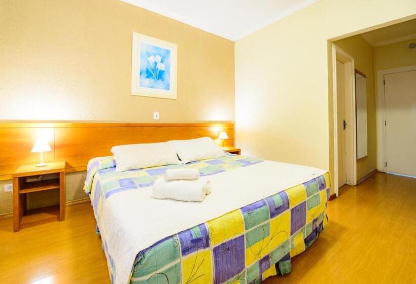 호텔 Pousada Parque Das Flores