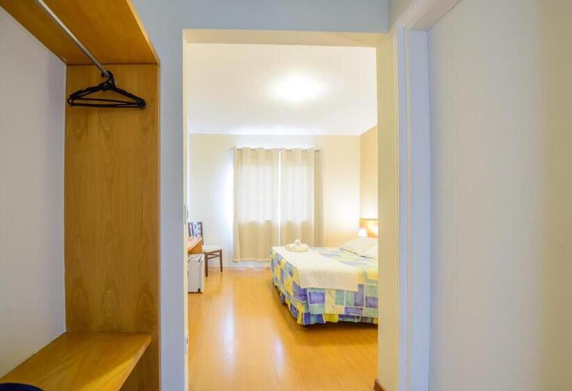 호텔 Pousada Parque Das Flores