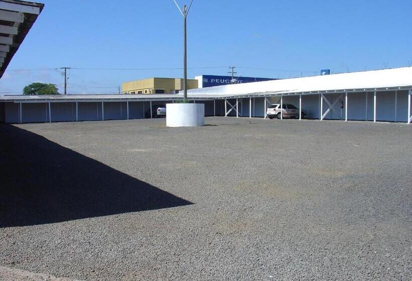 בית מלון כפרי San Marino Palace