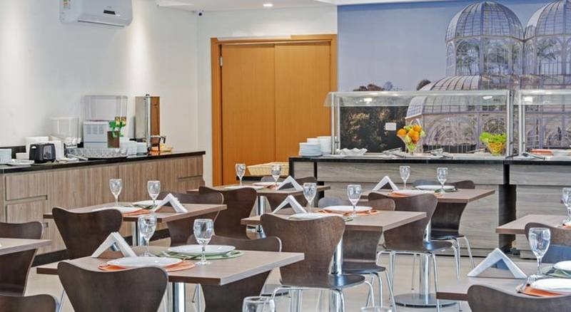 酒店 Slim Curitiba Av Das Torres