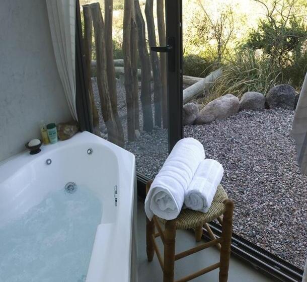 هتل Spa Terrazas Del Uritorco