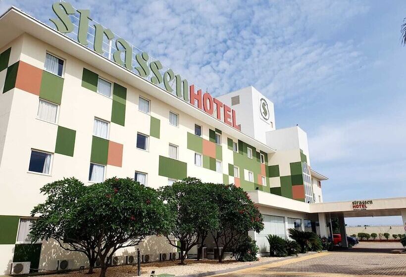 فندق Strassen