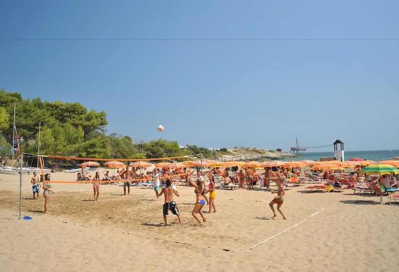 Отель Villaggio Punta Lunga Camping