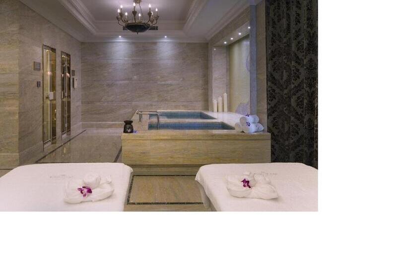 هتل Wanda Vista Tianjin