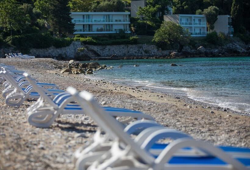 Maistra Select Mlini Villas And Apartments