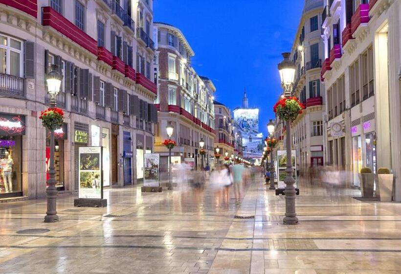 Ab Vialia Estación , Parking And Pool