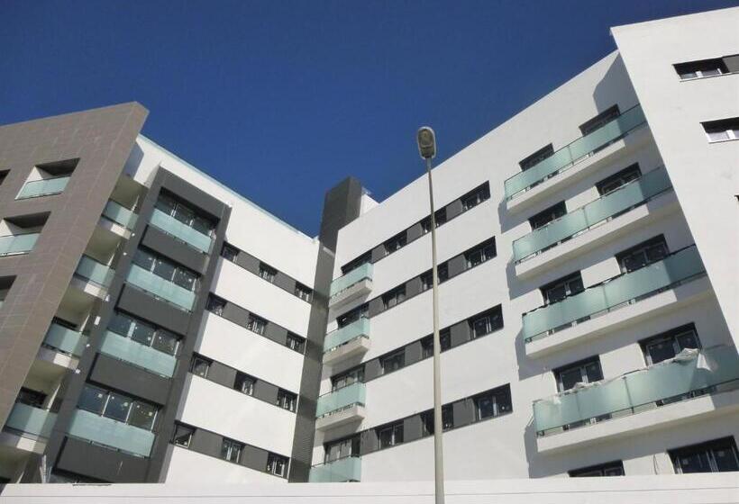 Ab Vialia Estación , Parking And Pool