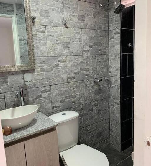 Apartamento Cerca A Plaza Mayor En Medellín