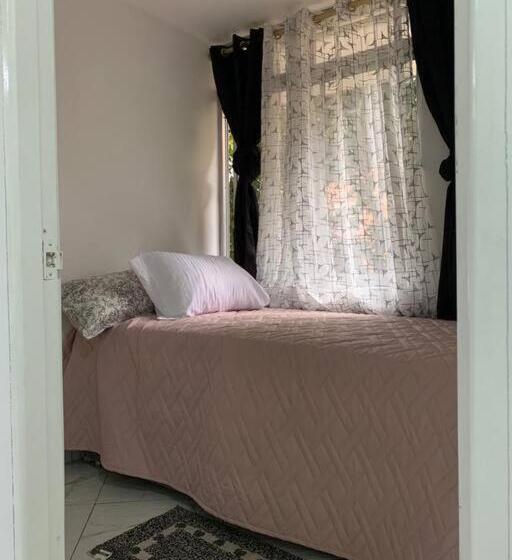 Apartamento Cerca A Plaza Mayor En Medellín