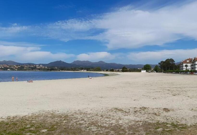 Apartamento Playa Sabarís Baiona