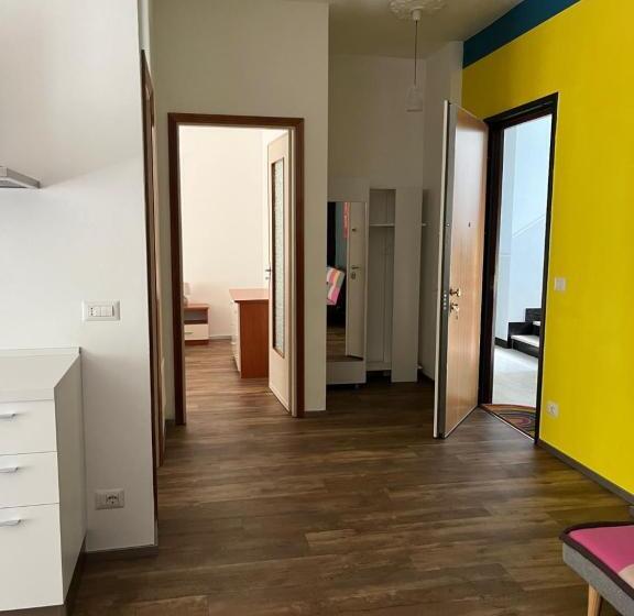 Appartamento Mela Ad Alba, Cuore Delle Langhe