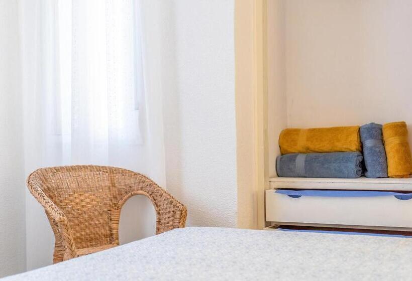 3 Bedroom Gorgeous Apartment In San Javier