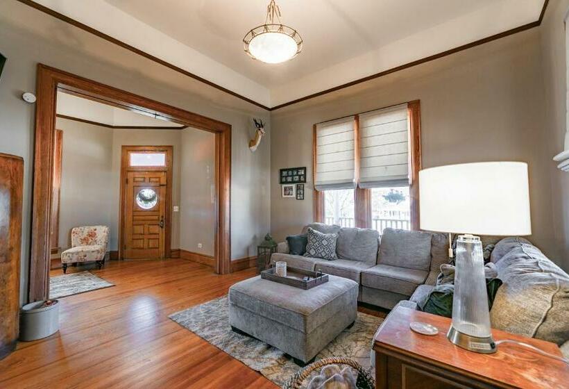 Blue Heron Bed And Breakfast On Lake Granbury