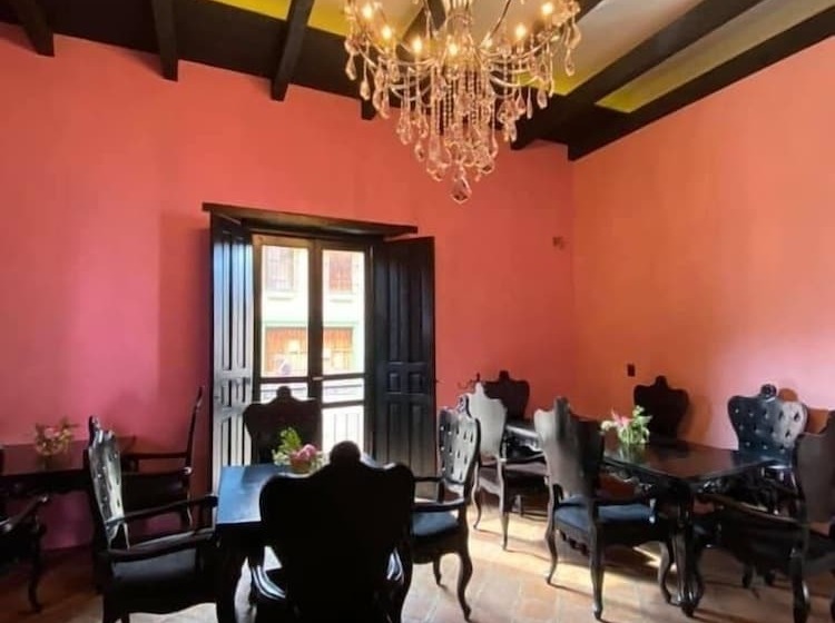 Casa Rosa Hotel & Spa