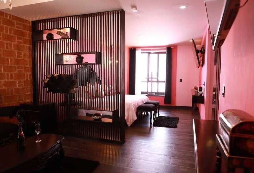 Casa Rosa Hotel & Spa