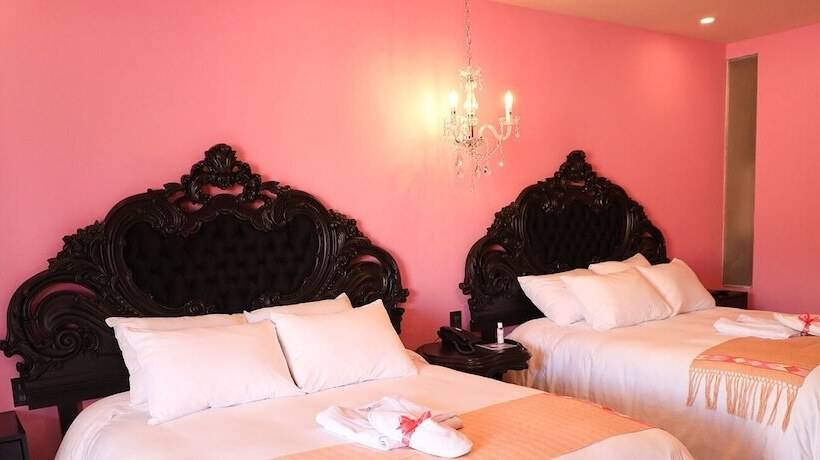 Casa Rosa Hotel & Spa