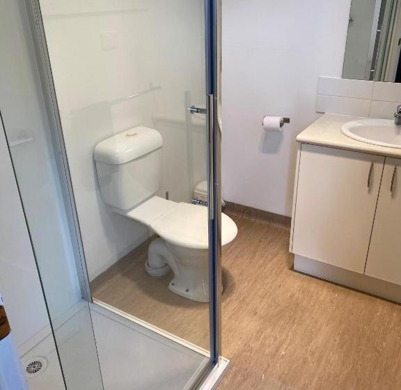 Cedar Apartments   Merrijig